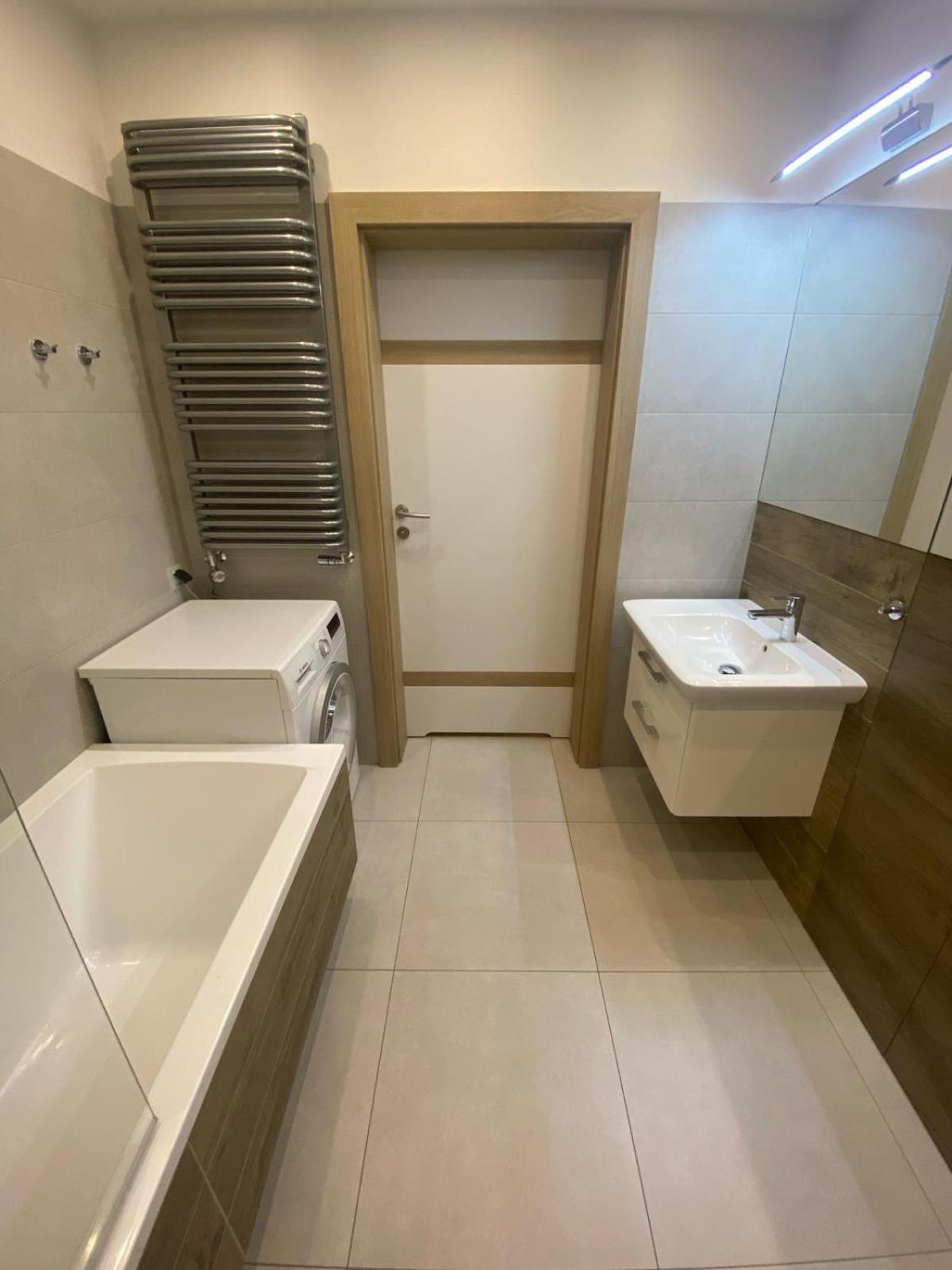 Apartament Atrium غدينيا المظهر الخارجي الصورة