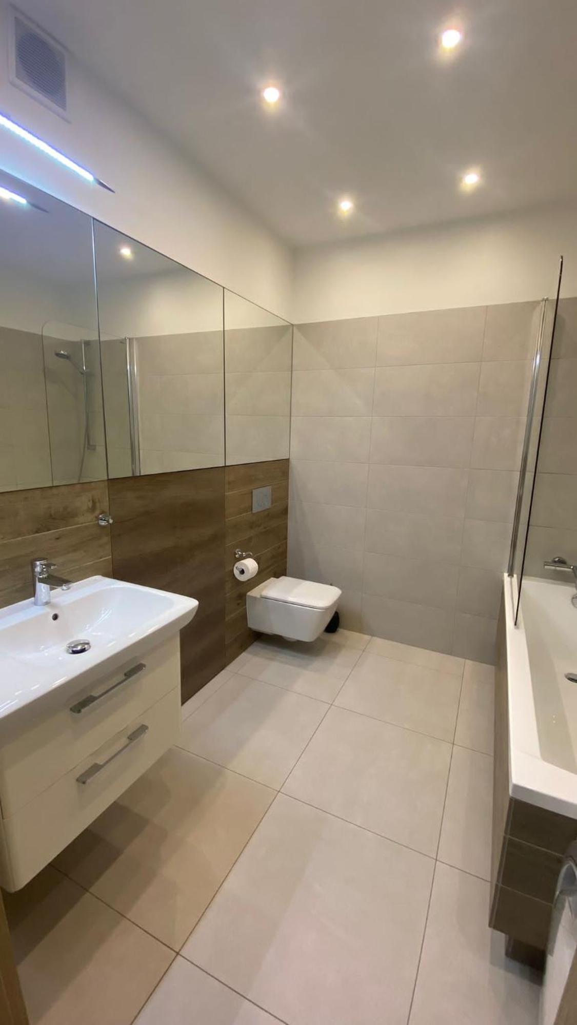 Apartament Atrium غدينيا المظهر الخارجي الصورة